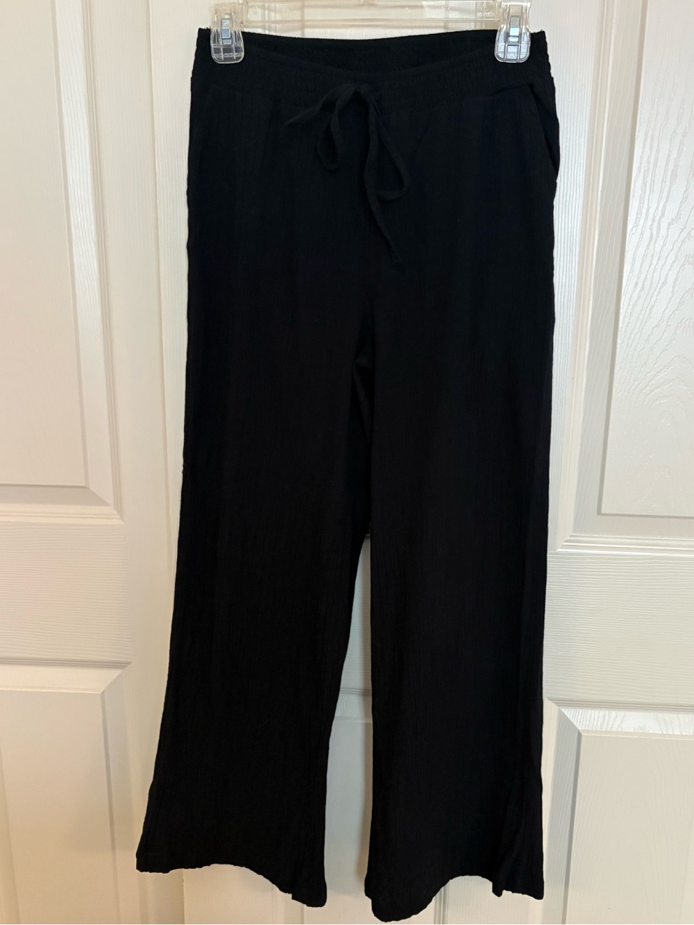 Black wide leg textured casual pants